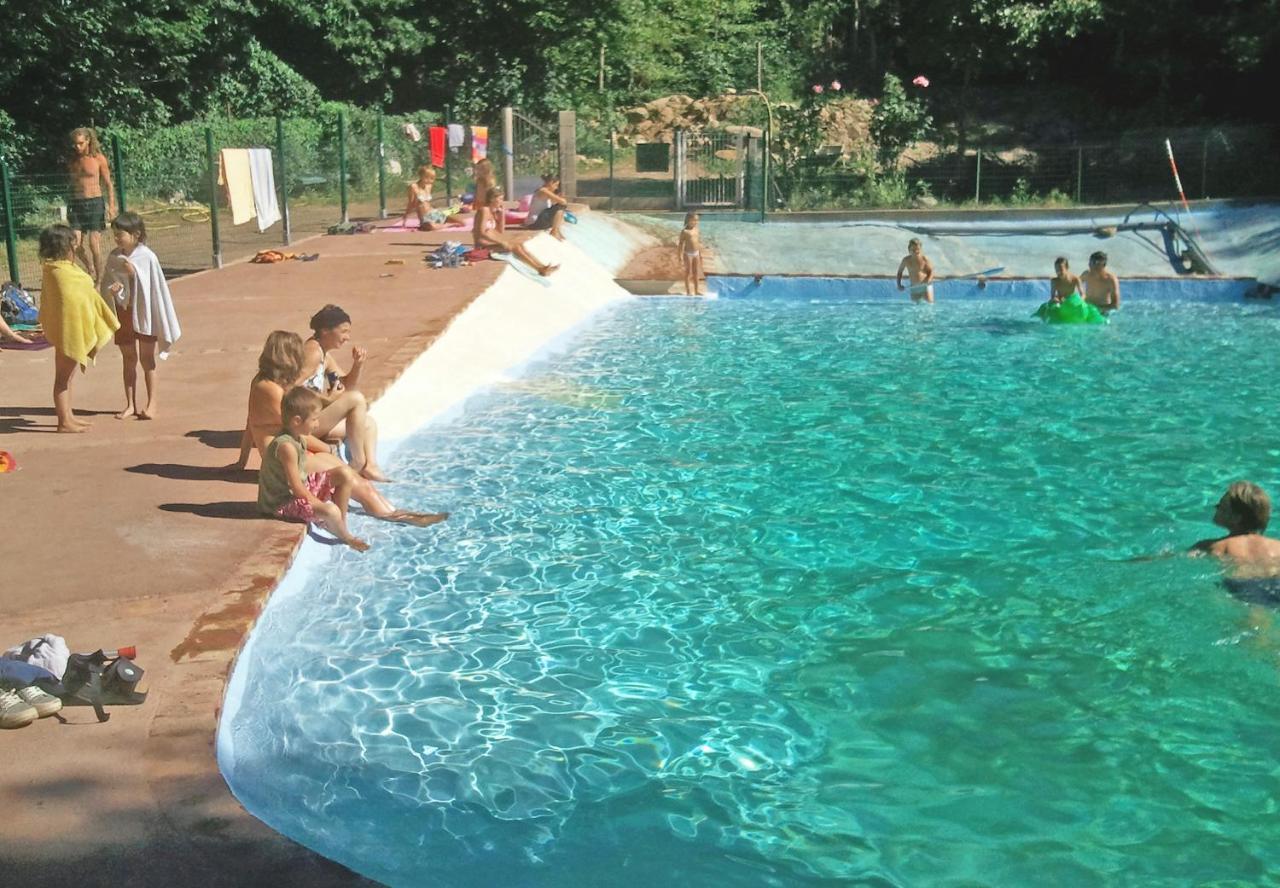 Camping Le P'Tit Bonheur Escaro Exterior foto